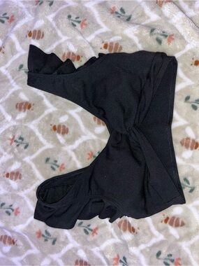 SHEIN Black Ruffle One-Piece Kids Swimwear